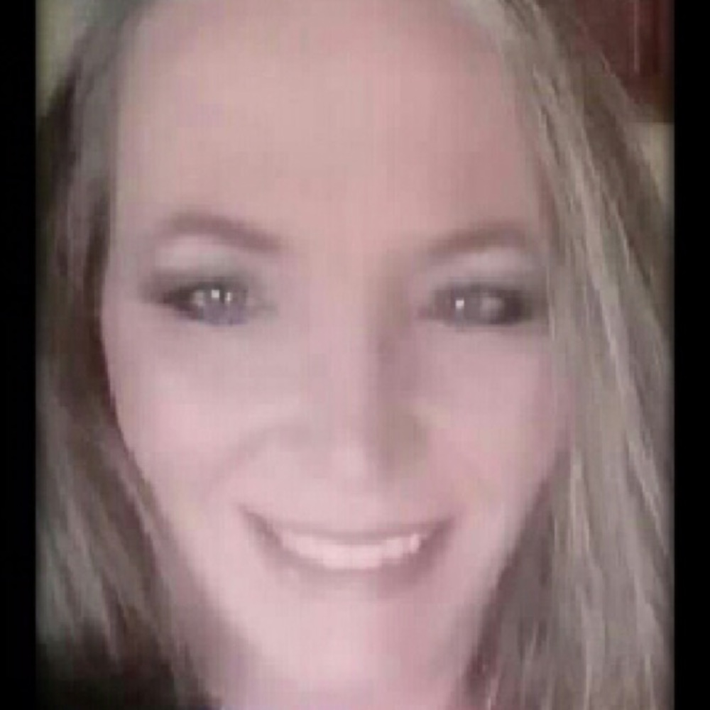 Meet your Posher, Tina